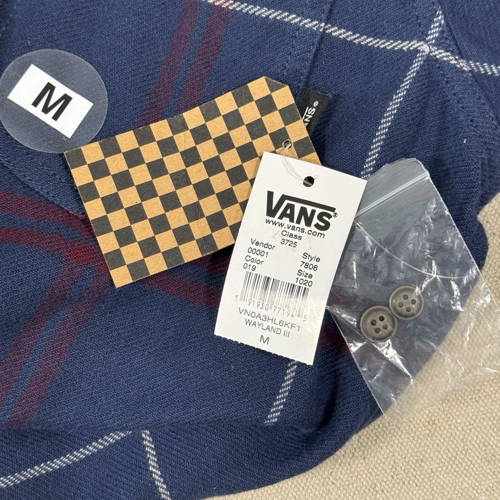 Vans Wayland III Flannel Shirt Medium Tailored Fit Navy Plaid‎ NWT - Picture 3 of 12